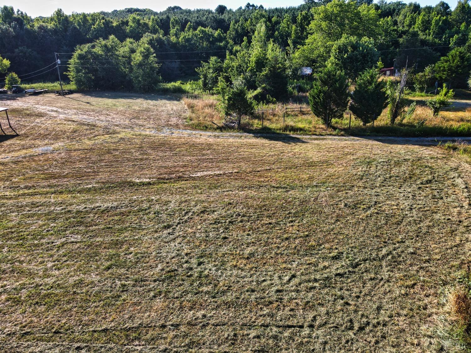 4020 Jeb Stuart Highway Red Oak, VA 23964 - Photo 14 of 48 a view of yard with green space