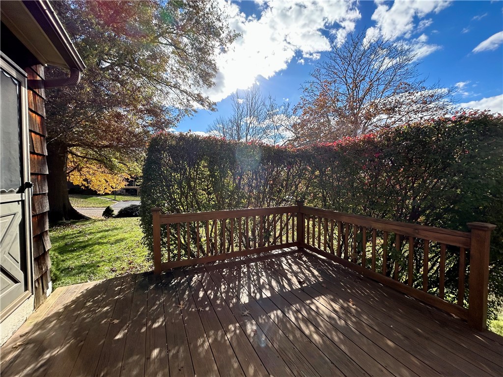 26 Old Pine Road Narragansett, RI 02882 - Photo 18 of 21