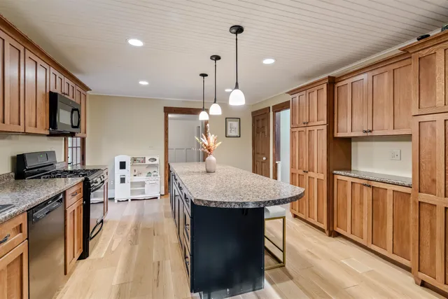 $525,000 | 6602 Chester A Arthur Road, Enosburg Falls, VT 05450