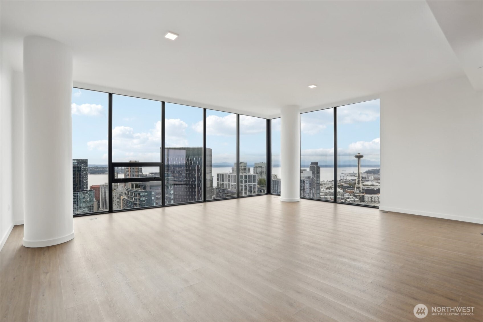 2010 Terry Avenue, Unit 4008 Seattle, WA 98121 - Photo 2 of 3 a view of an empty room with glass door