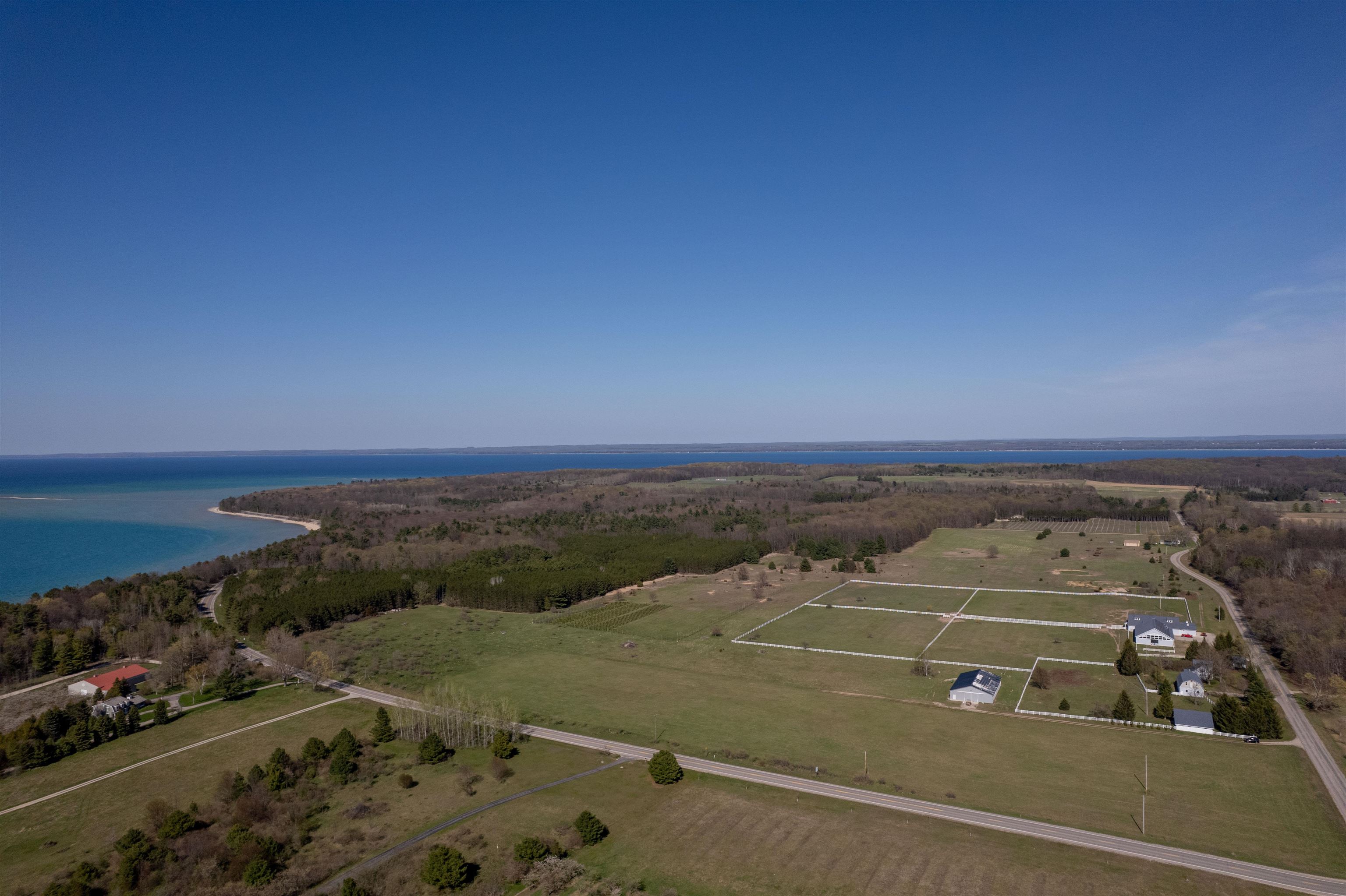 3619 Tompkins Road Traverse City, MI 49686 - Photo 57 of 68