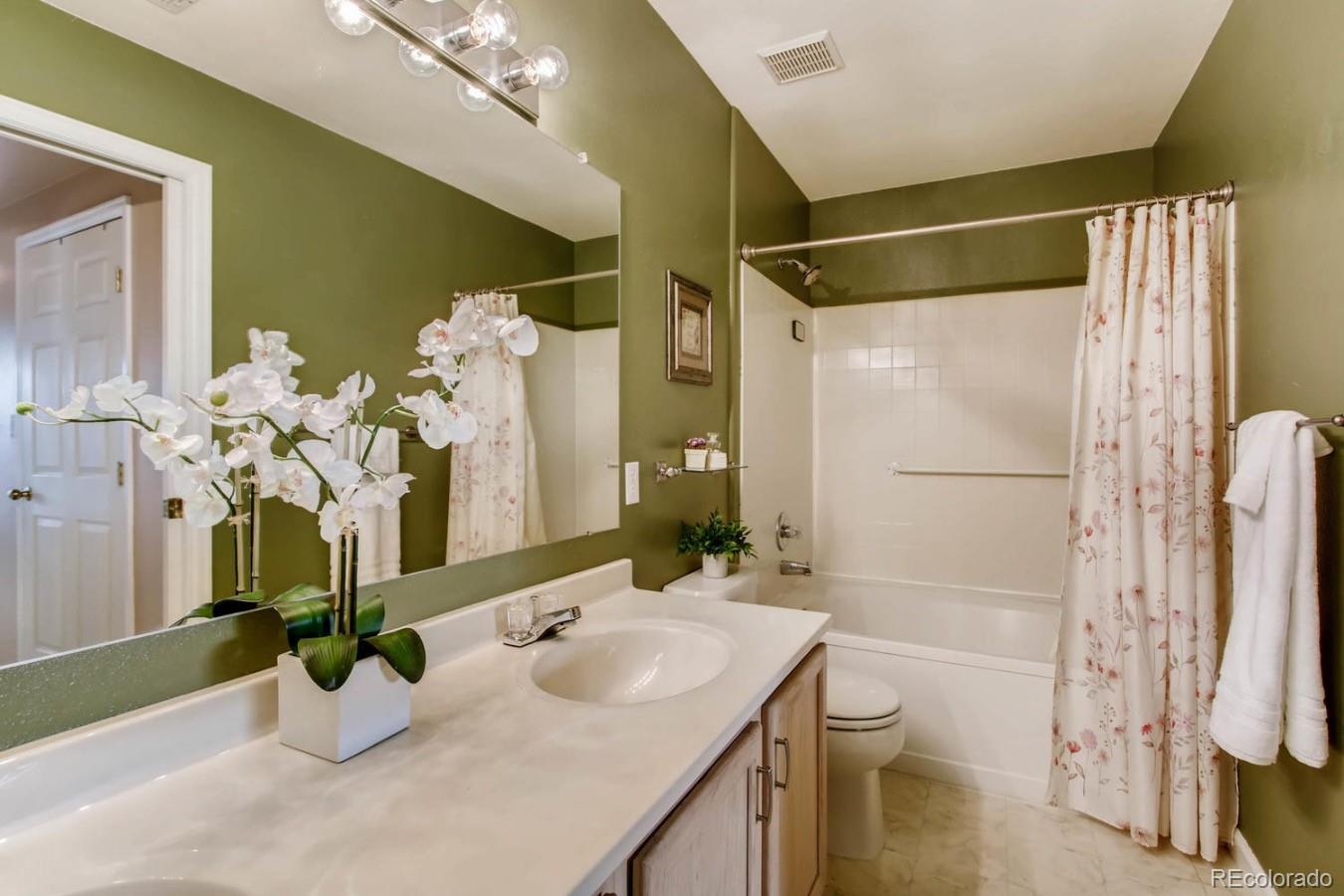 8450 South Little Rock Way, Unit 102 Highlands Ranch, CO 80126 - Photo 7 of 12