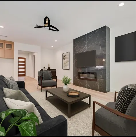 $537,700 | 1318 Nokomis Avenue, Dallas, TX 75224