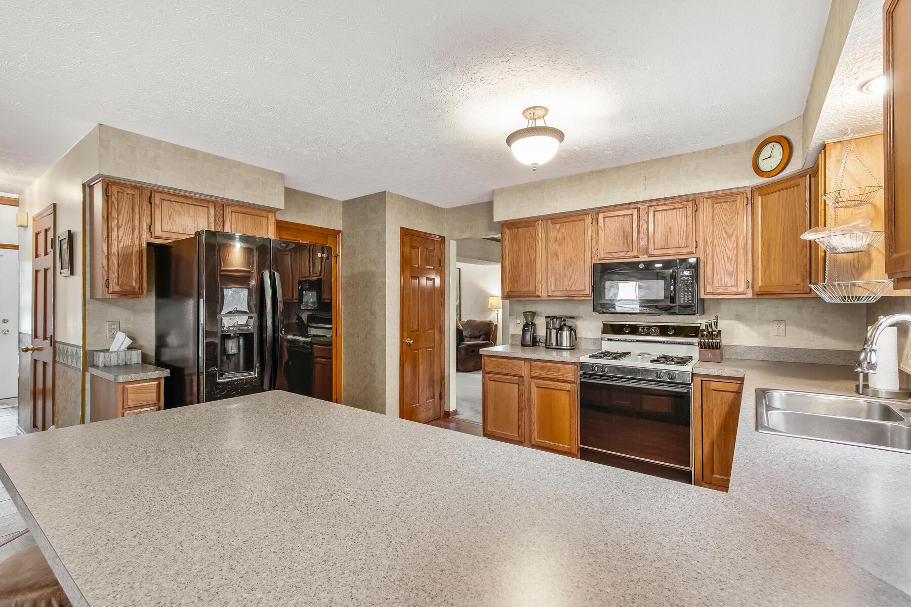224 Rutherford Avenue Delaware, OH 43015 - Photo 15 of 37 Kitchen