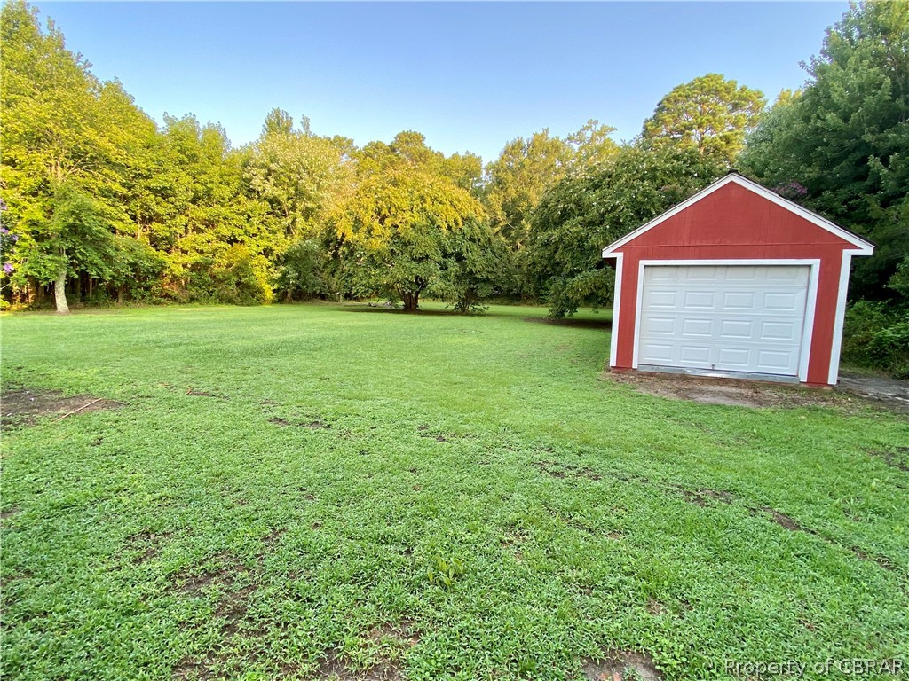9891 Line Fence Road Hayes, VA 23072 - Photo 4 of 42 Gallery Image 4