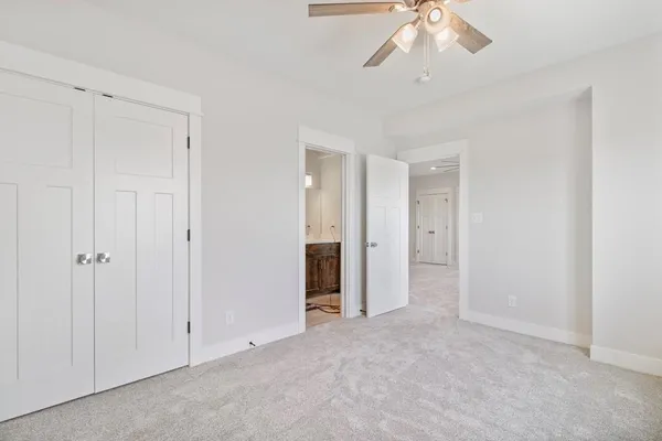 $699,900 | 1811 Halls Creek Avenue, Raymore, MO 64083