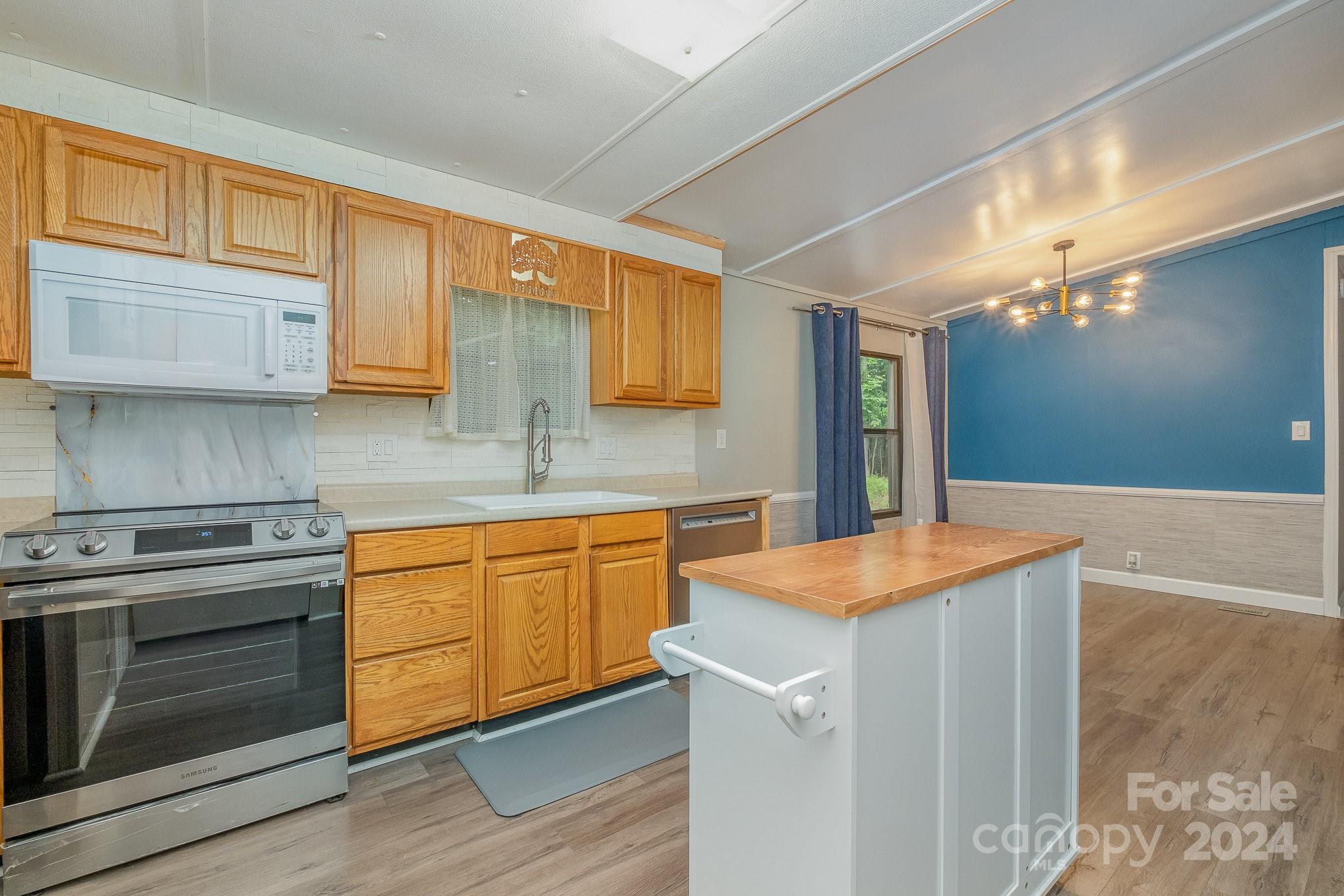 1824 Tifton Court Fort Mill, SC 29708 - Photo 15 of 28 Gallery Image 15