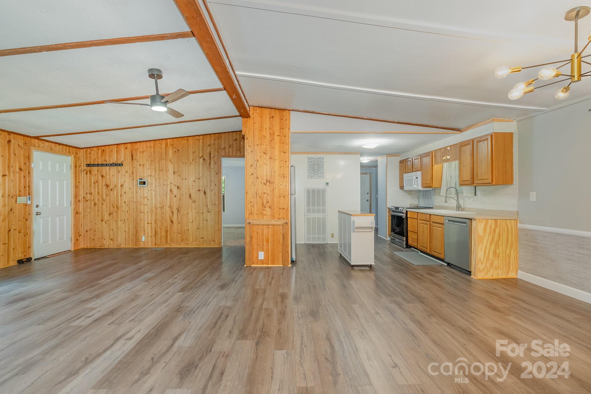 1824 Tifton Court Fort Mill, SC 29708 - Photo 8 of 28 Gallery Image 8