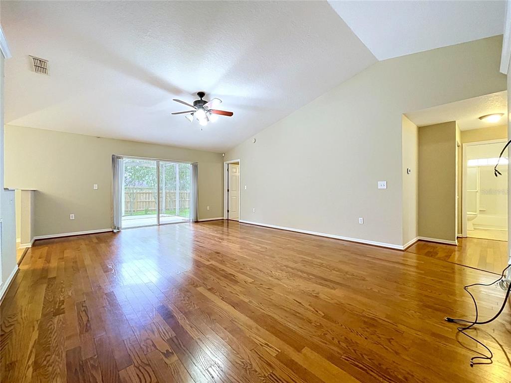 5709 Scott Lake Road Lakeland, FL 33813 - Photo 10 of 40