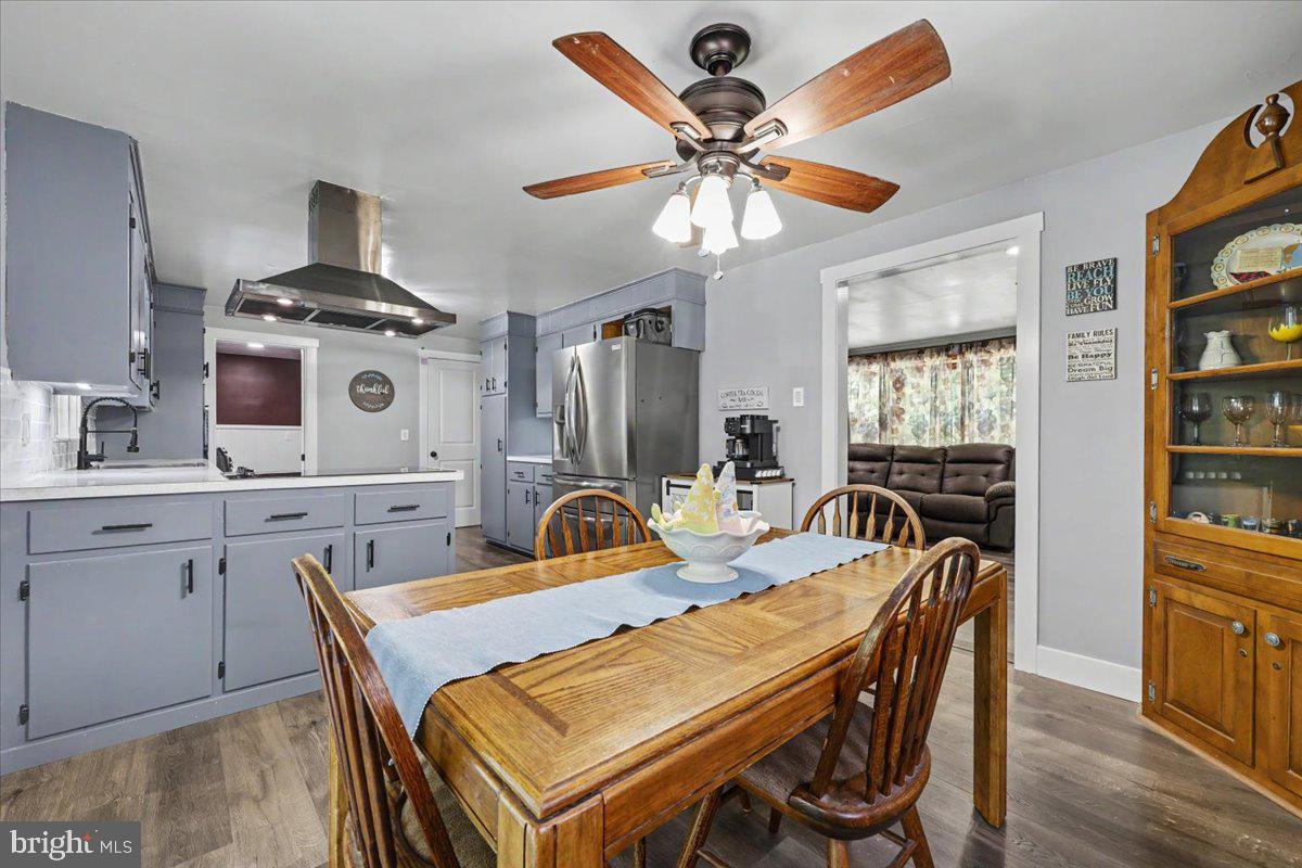 1199 Shenkel Road Pottstown, PA 19465 - Photo 28 of 38 Dining room off the kitchen
