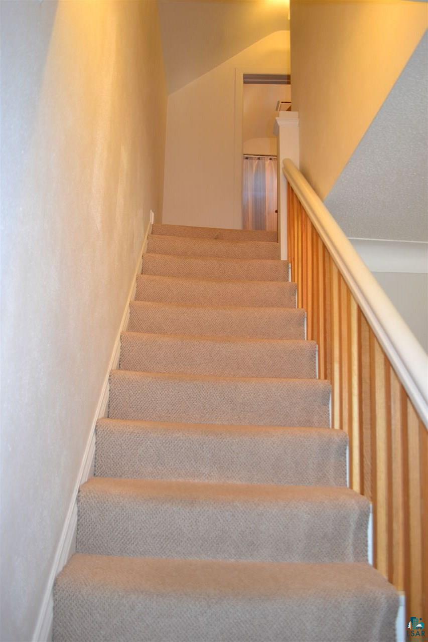 5202 Ivanhoe Street Duluth, MN 55804 - Photo 9 of 20 Gallery Image 9