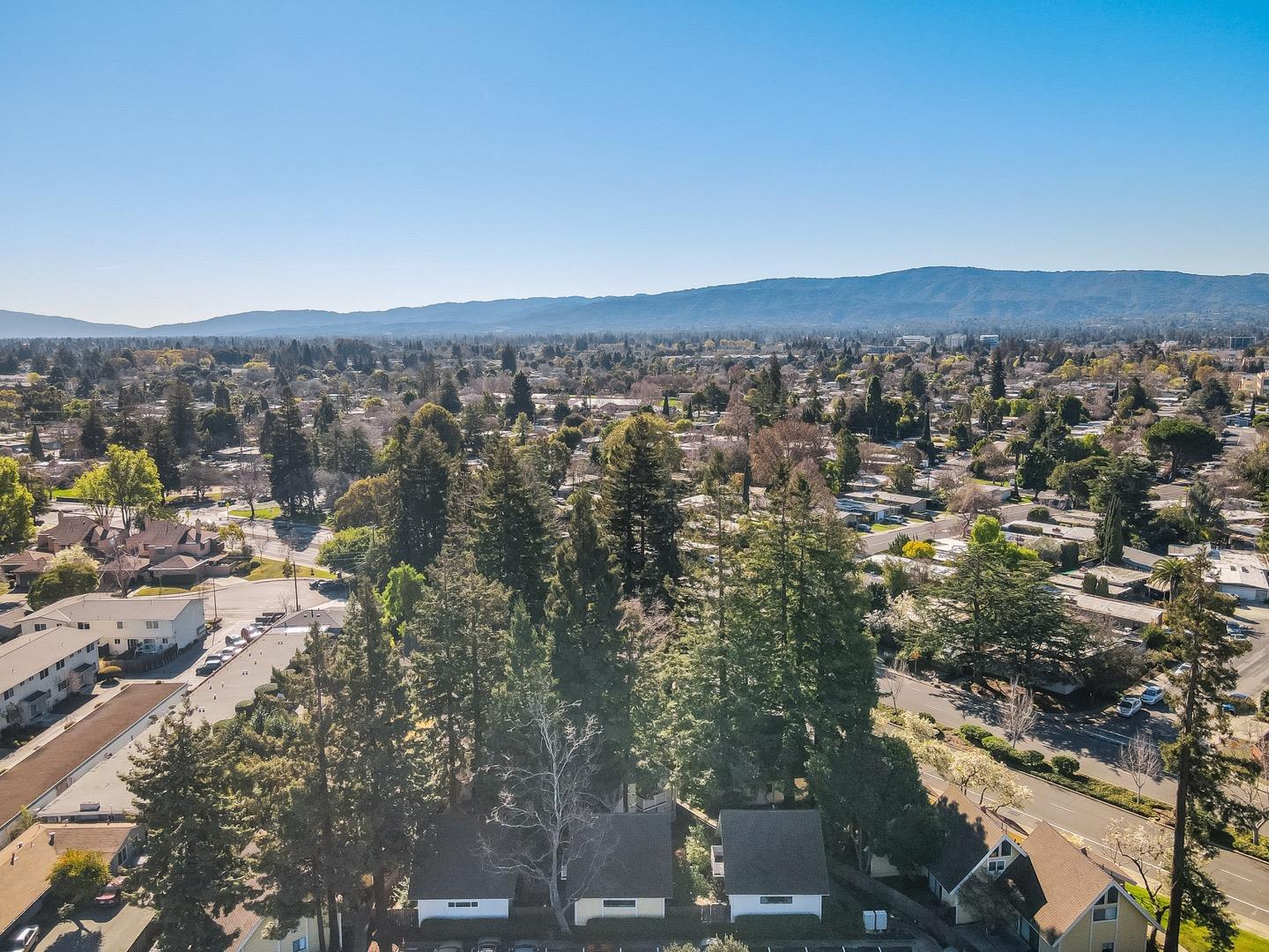 2530 West Middlefield Road Mountain View, CA 94043 - Photo 33 of 34 Gallery Image 33