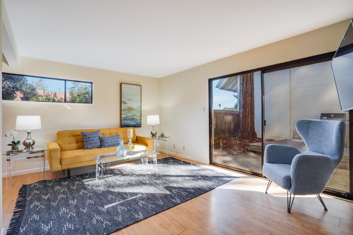 2530 West Middlefield Road Mountain View, CA 94043 - Photo 5 of 34 Gallery Image 5