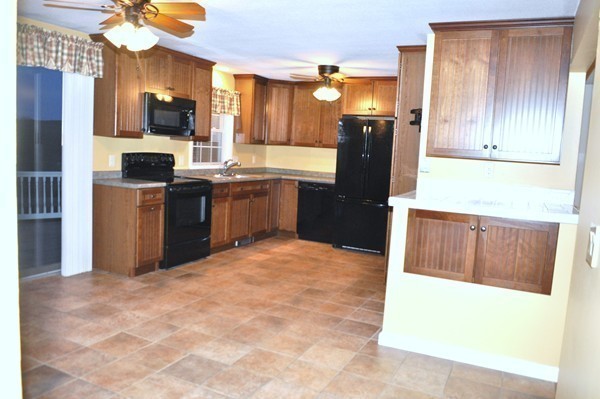 530 Rollstone Road Fitchburg, MA 01420 - Photo 19 of 24 Gallery Image 19
