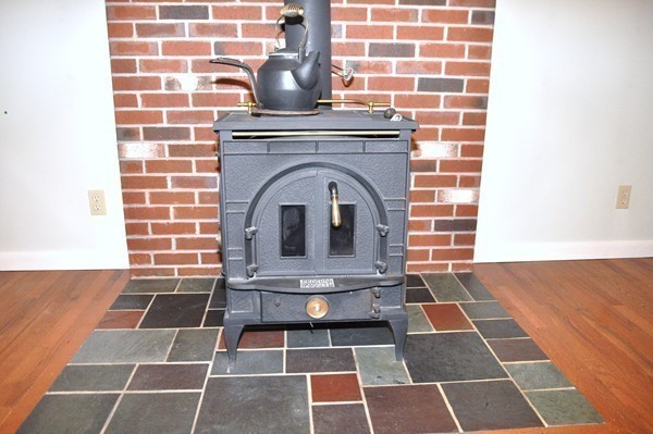 530 Rollstone Road Fitchburg, MA 01420 - Photo 21 of 24 Gallery Image 21