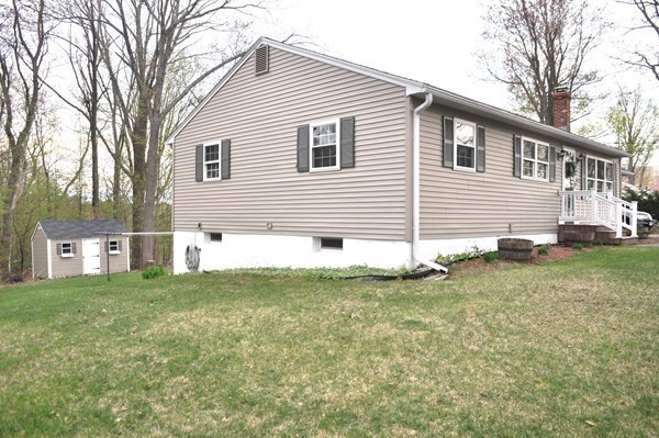 530 Rollstone Road Fitchburg, MA 01420 - Photo 5 of 24 Gallery Image 5