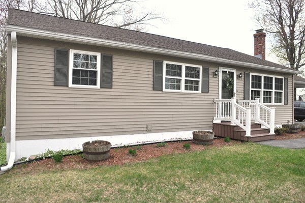 530 Rollstone Road Fitchburg, MA 01420 - Photo 6 of 24 Gallery Image 6