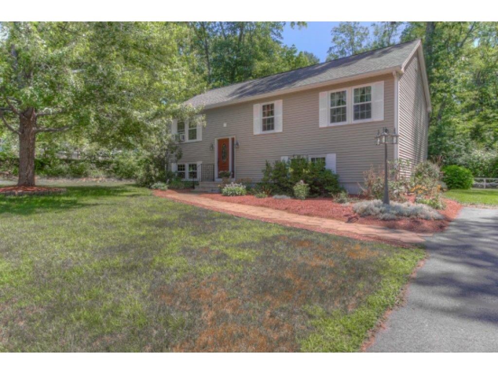 11 Cider Hill Road Rochester, NH 03867 - Photo 1 of 30