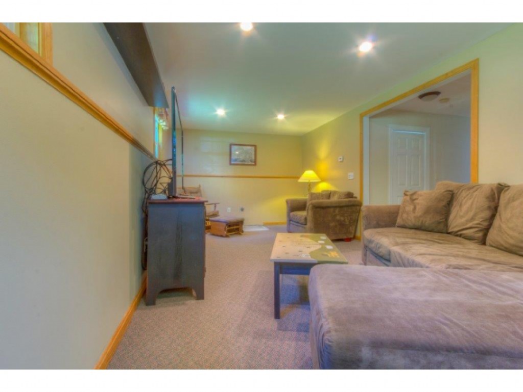 11 Cider Hill Road Rochester, NH 03867 - Photo 28 of 30