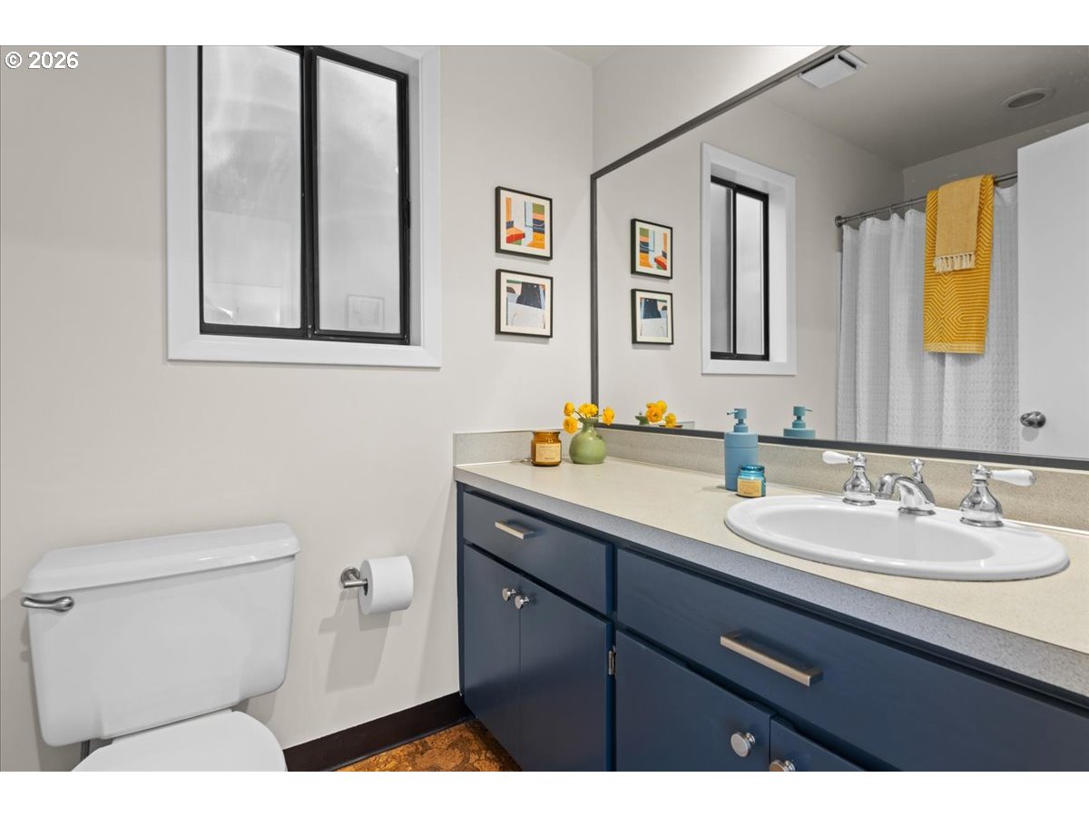 7720 Southwest Ruby Terrace Portland, OR 97219 - Photo 13 of 46 Gallery Image 13