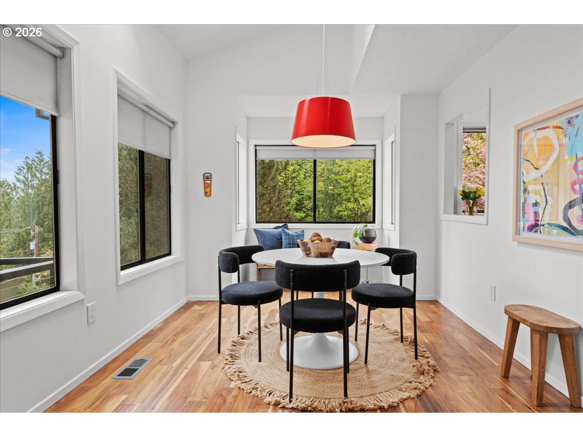 7720 Southwest Ruby Terrace Portland, OR 97219 - Photo 19 of 46 Gallery Image 19