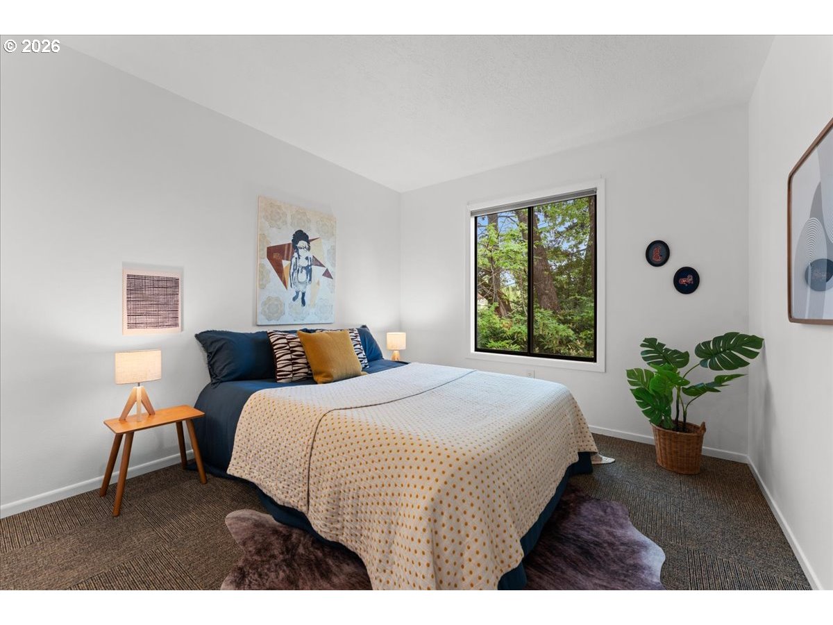 7720 Southwest Ruby Terrace Portland, OR 97219 - Photo 31 of 46 Gallery Image 31