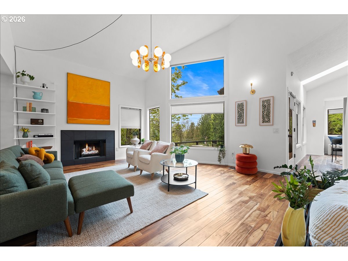 7720 Southwest Ruby Terrace Portland, OR 97219 - Photo 4 of 46 Gallery Image 4