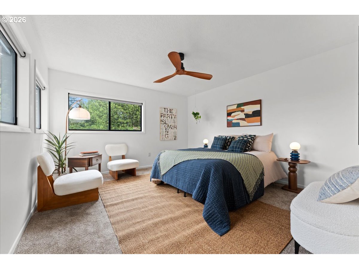 7720 Southwest Ruby Terrace Portland, OR 97219 - Photo 9 of 46 Gallery Image 9
