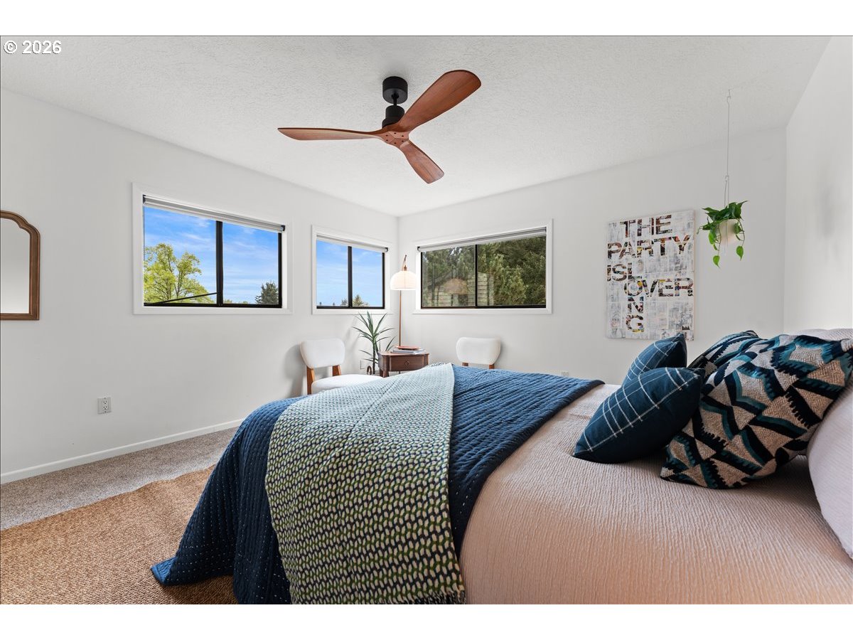 7720 Southwest Ruby Terrace Portland, OR 97219 - Photo 10 of 46 Gallery Image 10