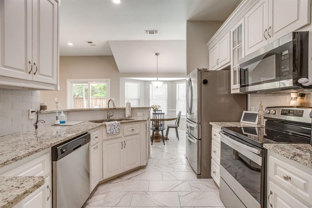 2107 Nichols Trail Mansfield, TX 76063 - Photo 16 of 39