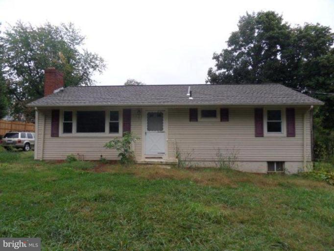 10008 Moxley Road Damascus, MD 20872 - Photo 1 of 4 Exterior (Main)