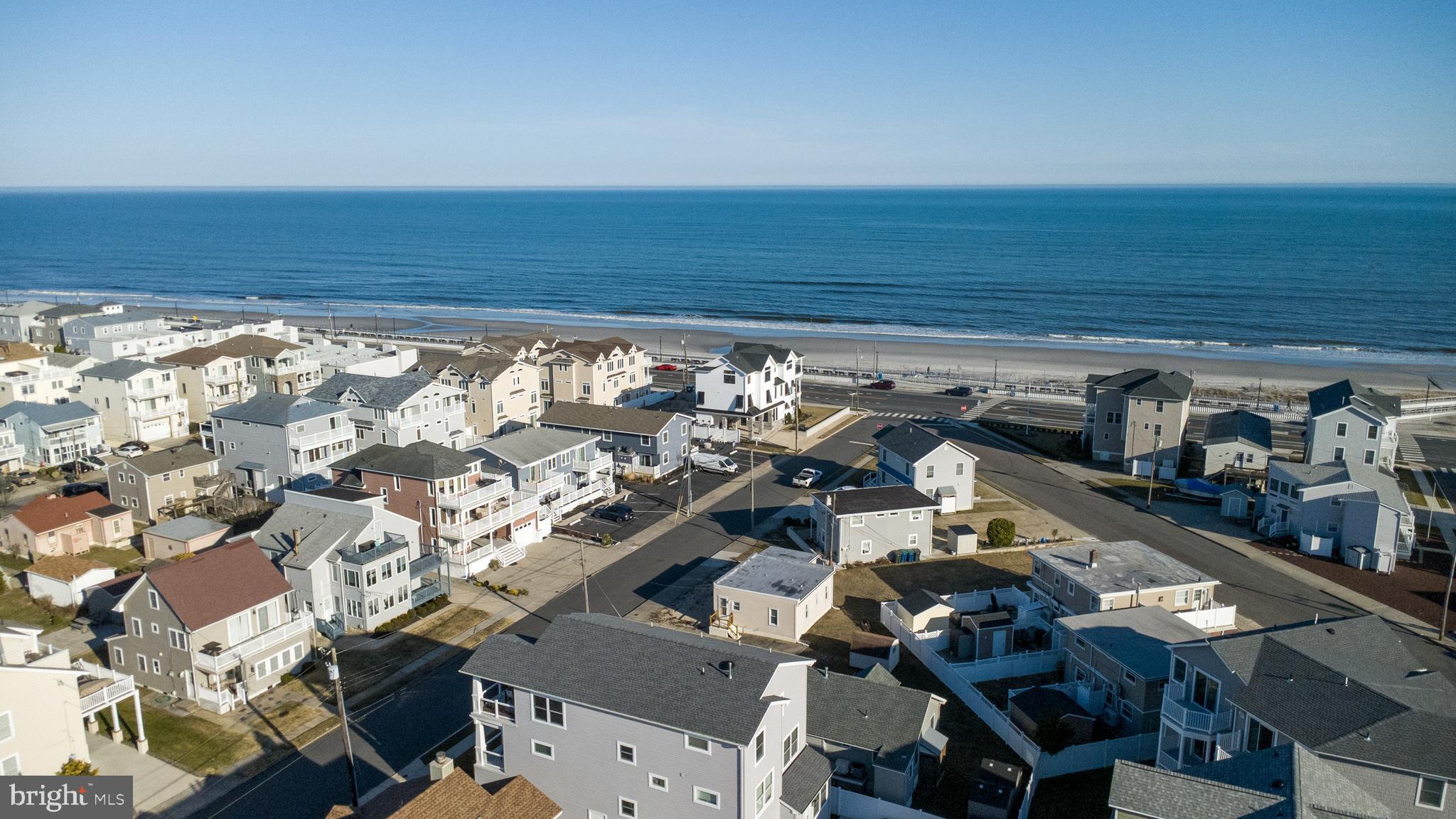 204 10th Street North Brigantine, NJ 08203 - Photo 18 of 88