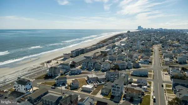 $549,000 | 204 10th Street North, Brigantine, NJ 08203