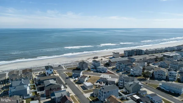 $549,000 | 204 10th Street North, Brigantine, NJ 08203