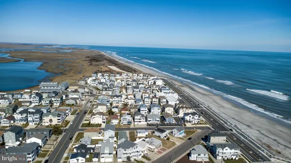 $549,000 | 204 10th Street North, Brigantine, NJ 08203