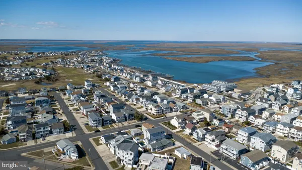 $549,000 | 204 10th Street North, Brigantine, NJ 08203