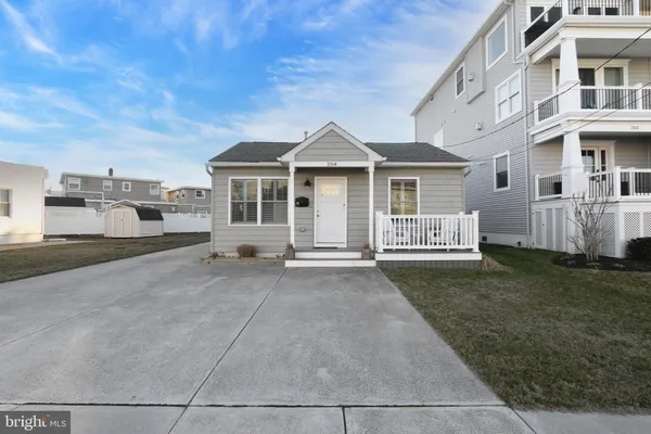 $549,000 | 204 10th Street North, Brigantine, NJ 08203