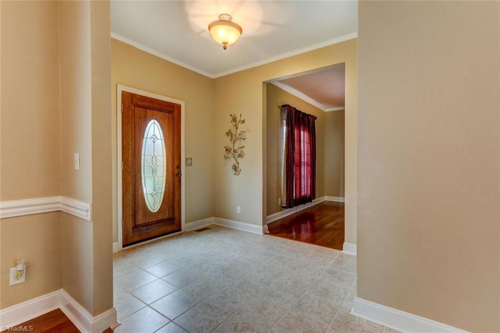 7605 Keating Drive Oak Ridge, NC 27310 - Photo 4 of 30 Gallery Image 4