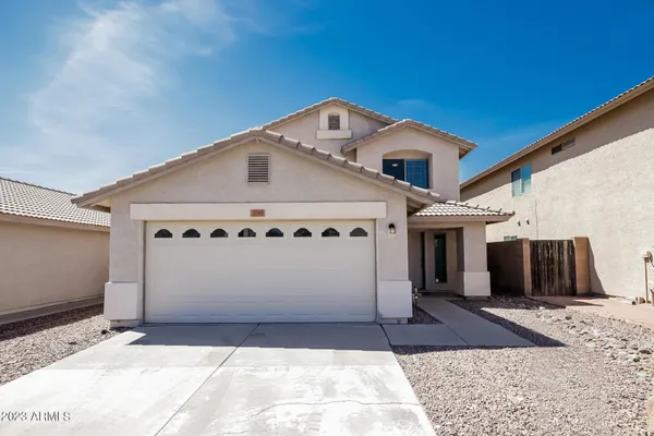 $2,465 | 2255 East Parkside Lane, Phoenix, AZ 85024