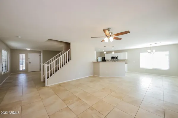 $2,495 | 2255 East Parkside Lane, Phoenix, AZ 85024