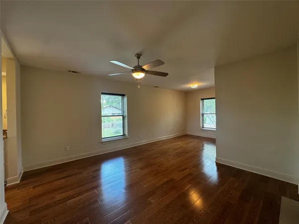 $3,250 | 1216 West 22nd Street, Unit B, Austin, TX 78705
