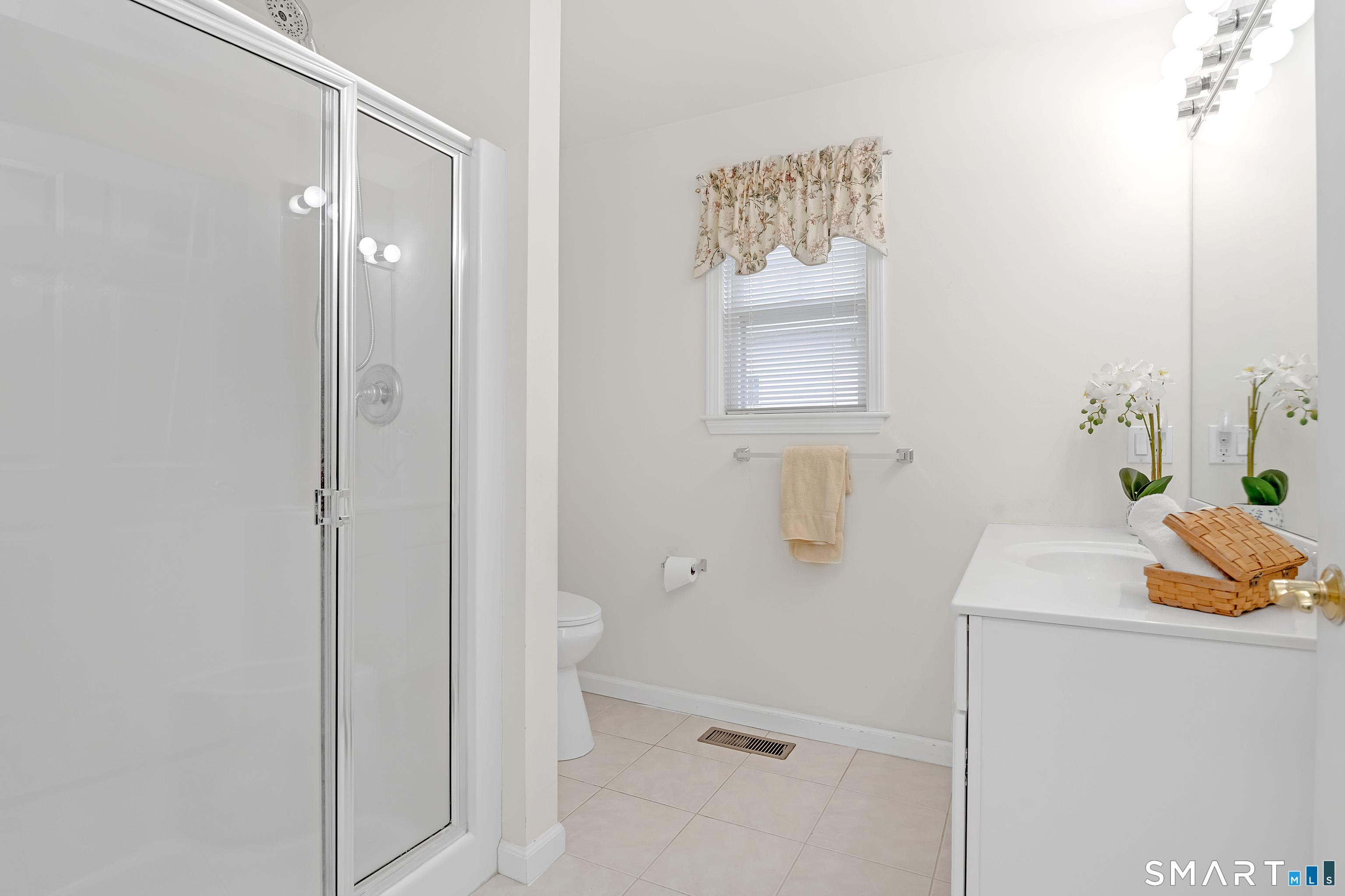 9 Pear Orchard Road, Unit 9 Portland, CT 06480 - Photo 22 of 38 a bathroom with a shower