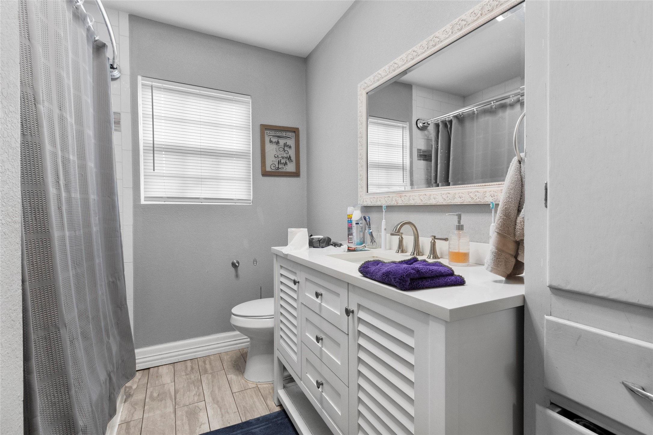 106 Crow Road Baytown, TX 77520 - Photo 12 of 17