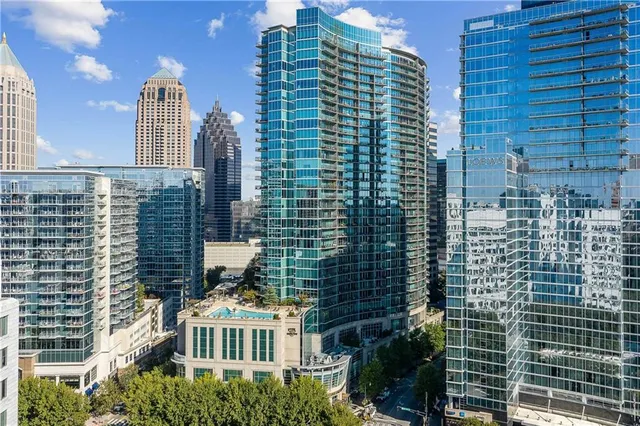 $3,300 | 1080 Peachtree Street Northeast, Unit 1204, Atlanta, GA 30309