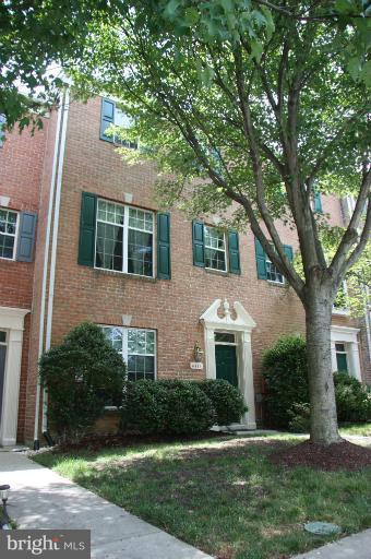 6414 Wind Rider Way Columbia, MD 21045 - Photo 2 of 24 Exterior (Front)