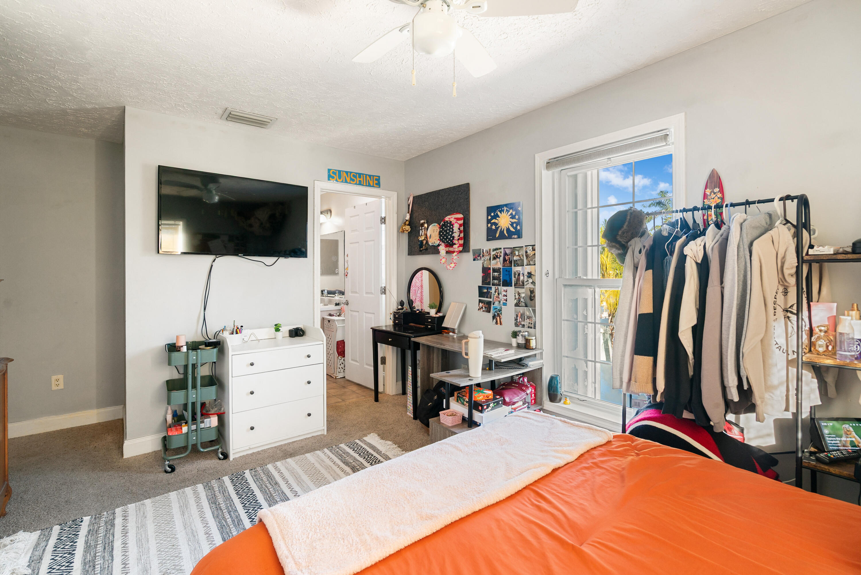 192 2nd Court Key Largo, FL 33037 - Photo 13 of 44 a bed room with a bed and a flat screen tv