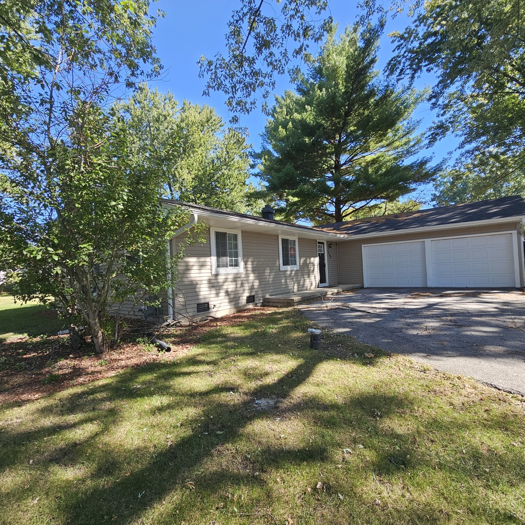 735 Considine Road Geneva, IL 60134 - Photo 2 of 20