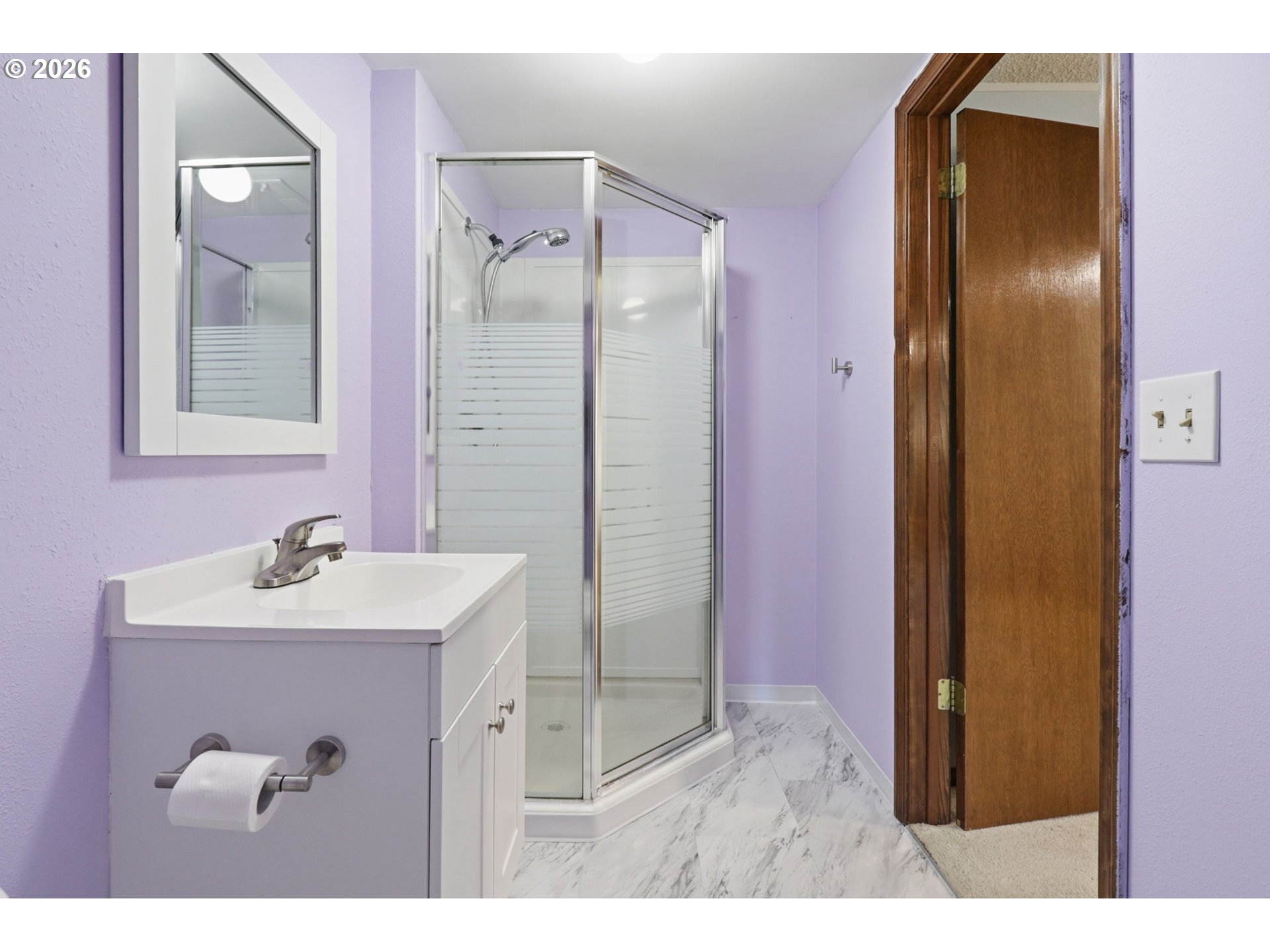 7175 Ridgegate Drive Gladstone, OR 97027 - Photo 32 of 48 Bathroom