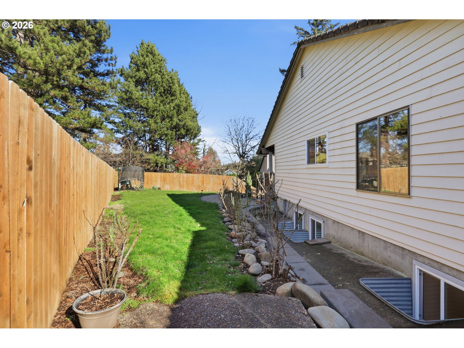 7175 Ridgegate Drive Gladstone, OR 97027 - Photo 41 of 48 Yard