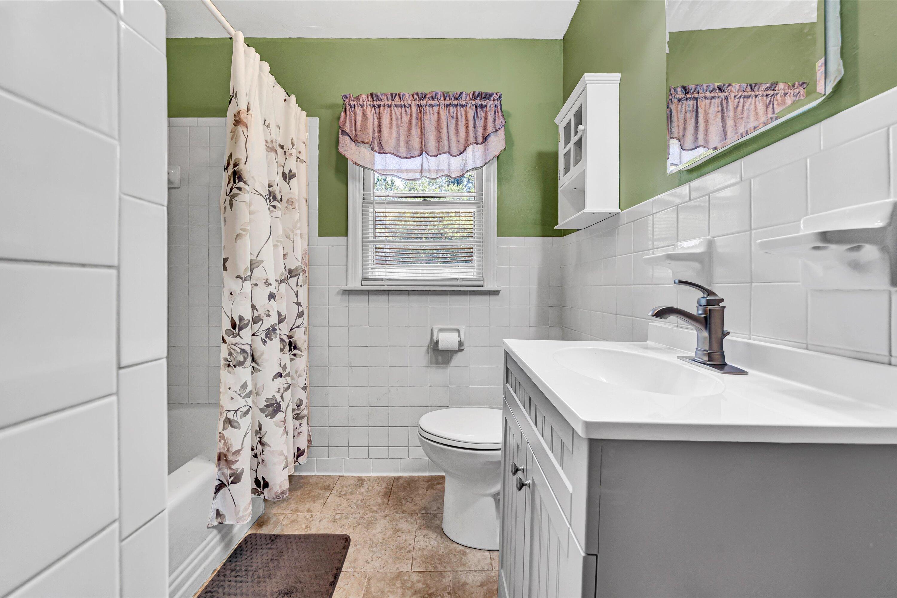 2527 Northminster Road Northwest Roanoke, VA 24012 - Photo 10 of 24 10-SGM-03356